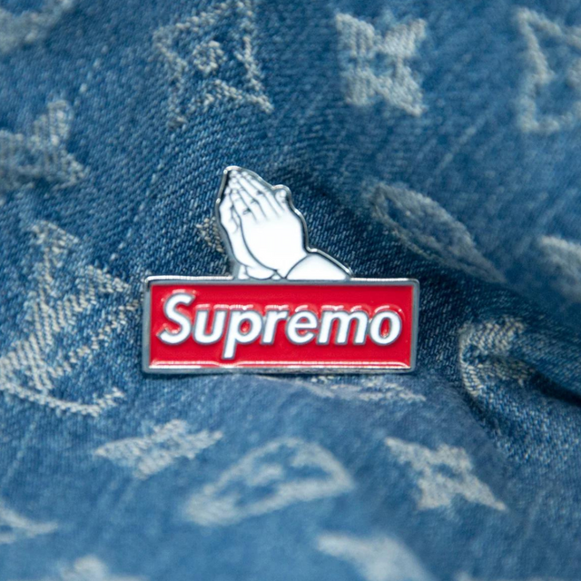 Pin Supremo